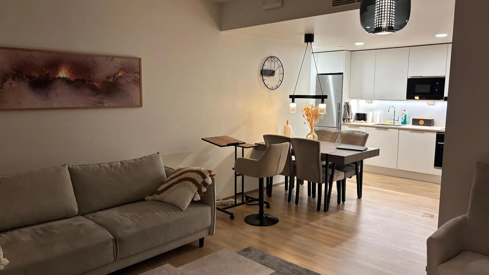 Apartment Eco-Apartment & Balcony Near Mall Of Tripla, Helsinki